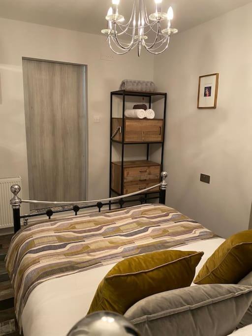 Mumbles - Modern Apartment With Panoramic Sea Views Oystermouth Luaran gambar