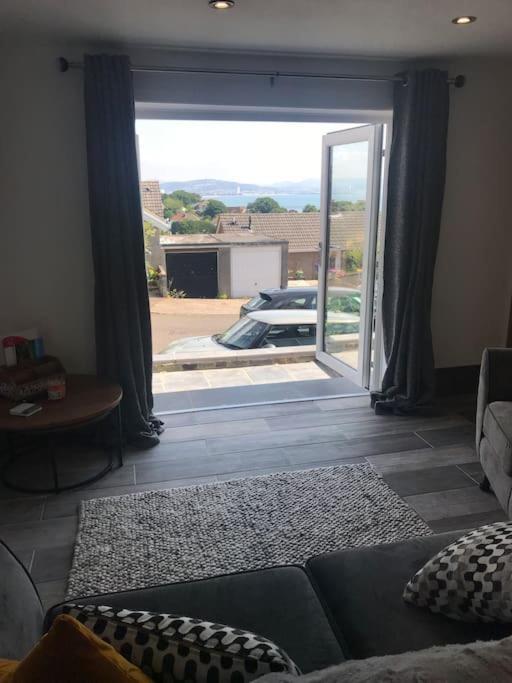 Mumbles - Modern Apartment With Panoramic Sea Views Oystermouth Luaran gambar