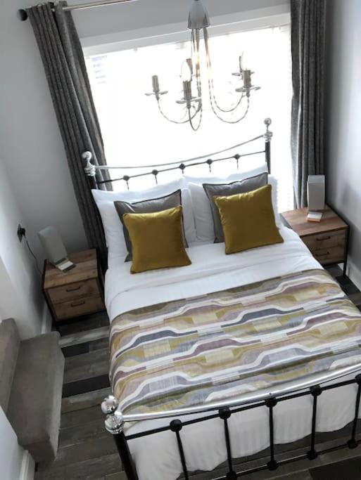 Mumbles - Modern Apartment With Panoramic Sea Views Oystermouth Luaran gambar