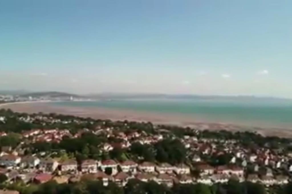 Mumbles - Modern Apartment With Panoramic Sea Views Oystermouth Luaran gambar