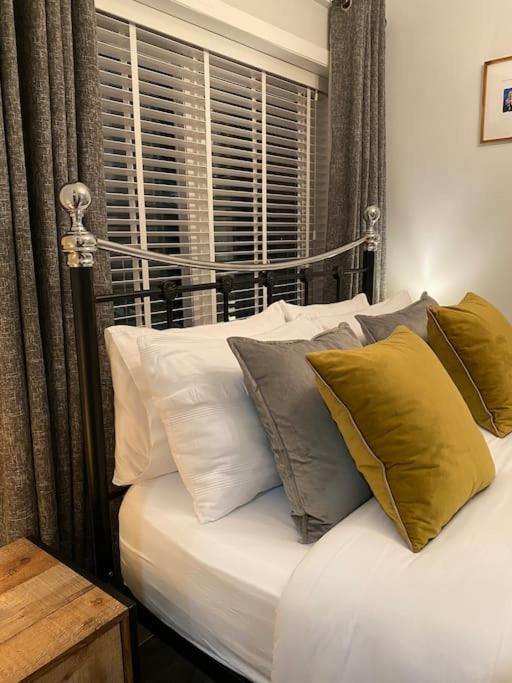 Mumbles - Modern Apartment With Panoramic Sea Views Oystermouth Luaran gambar