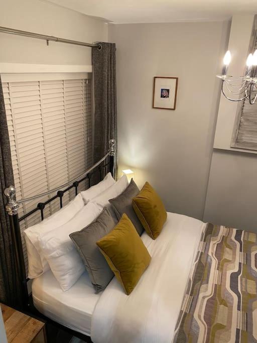 Mumbles - Modern Apartment With Panoramic Sea Views Oystermouth Luaran gambar